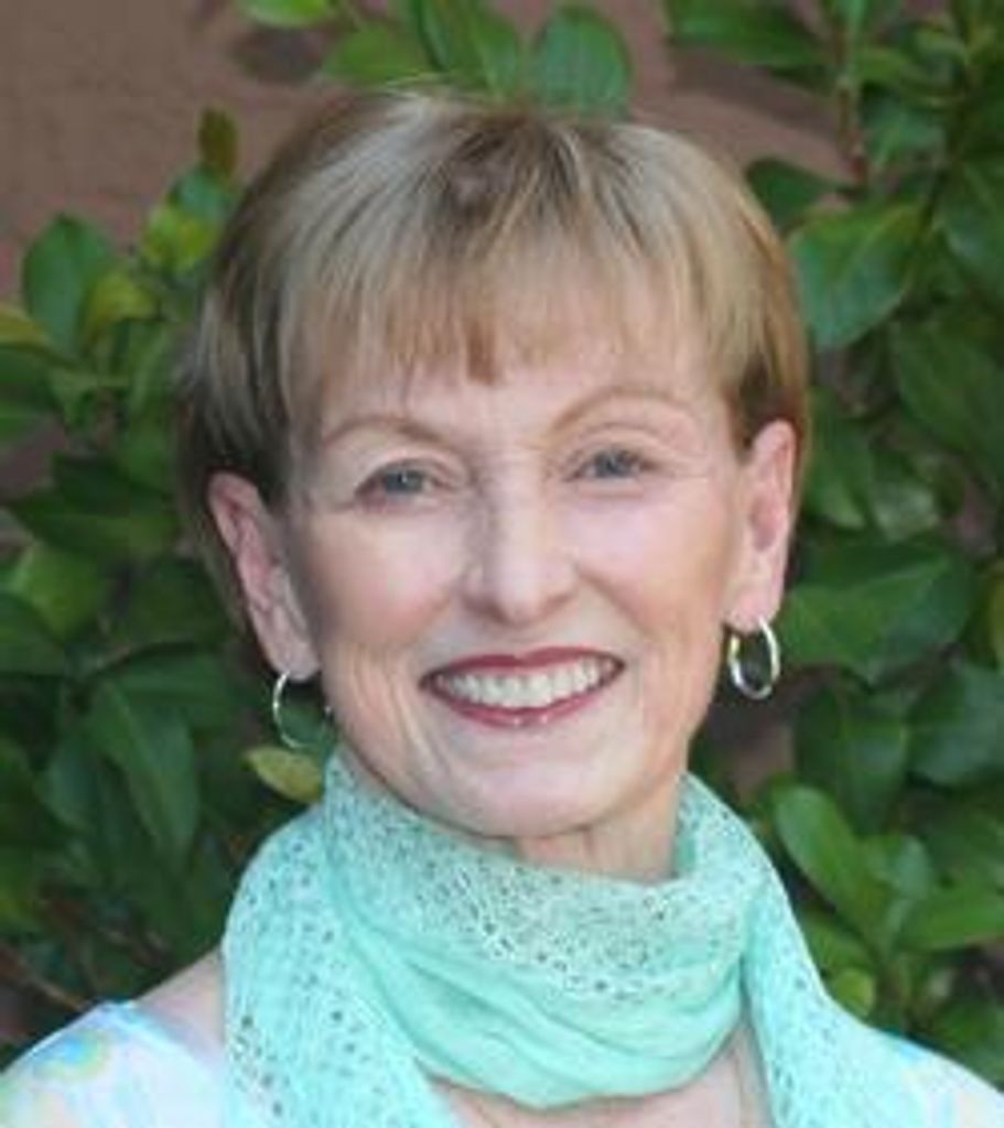 Joan Lee Perrone Profile Photo