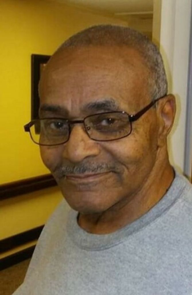 Alfred Junior "Sunny Boy" Edwards Profile Photo