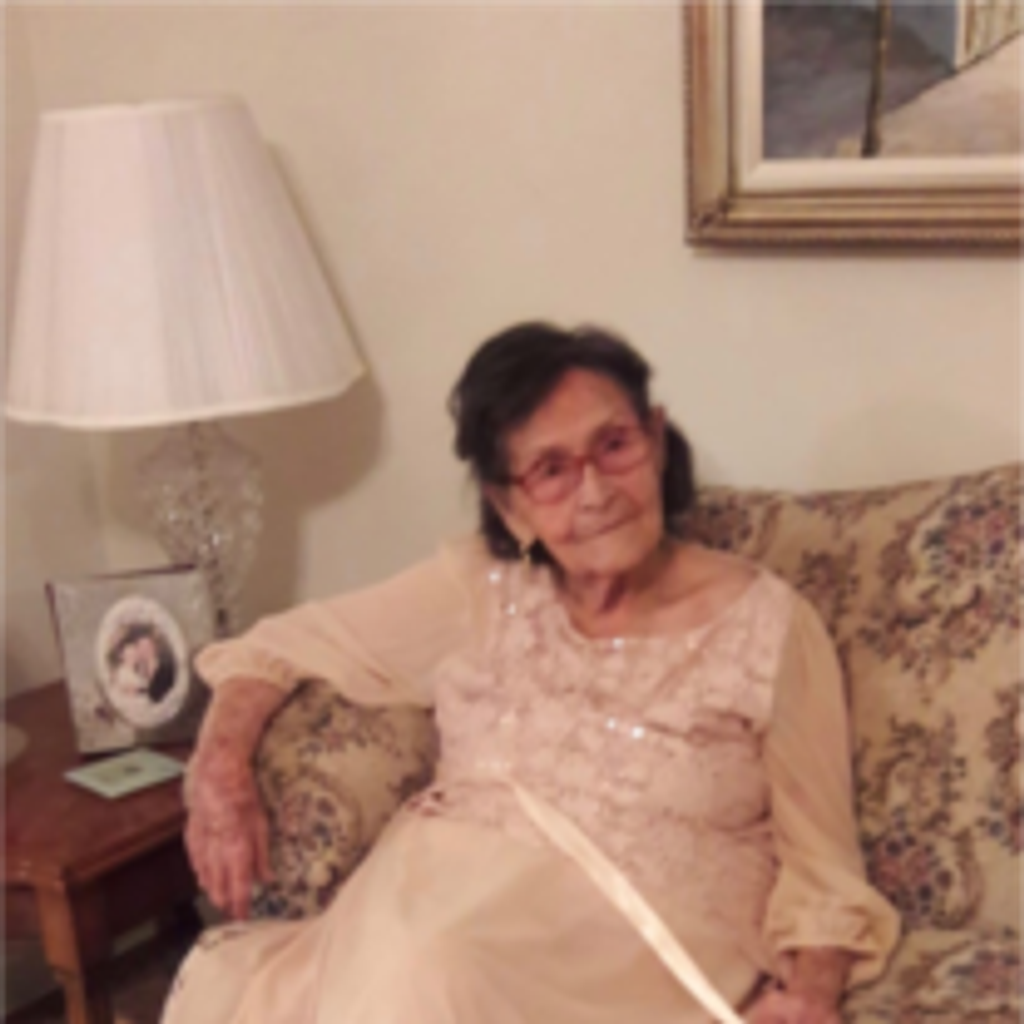 Genoveva Torres