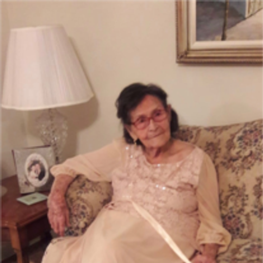Genoveva Torres Profile Photo