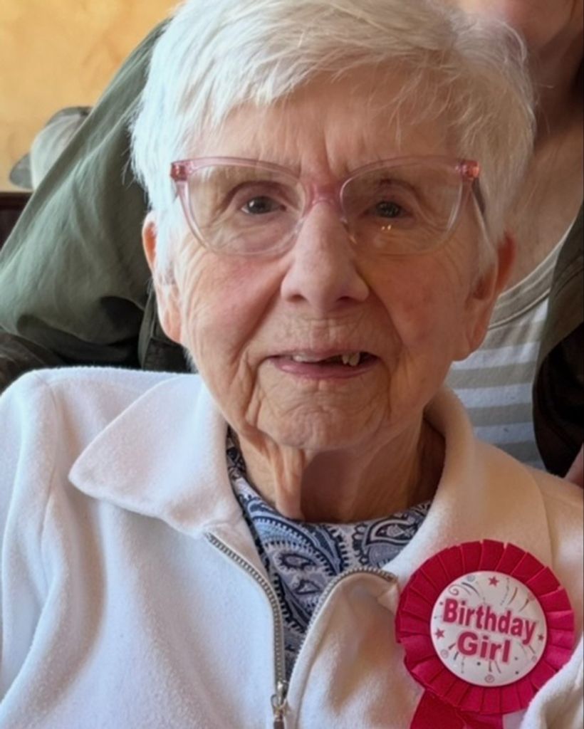 Lorraine Betty Bylsma Profile Photo