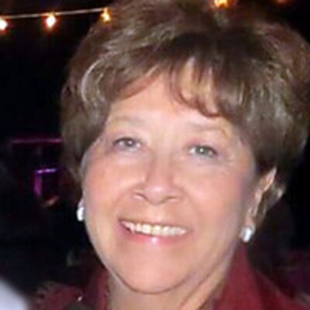 Maria De Los Angeles Cluff