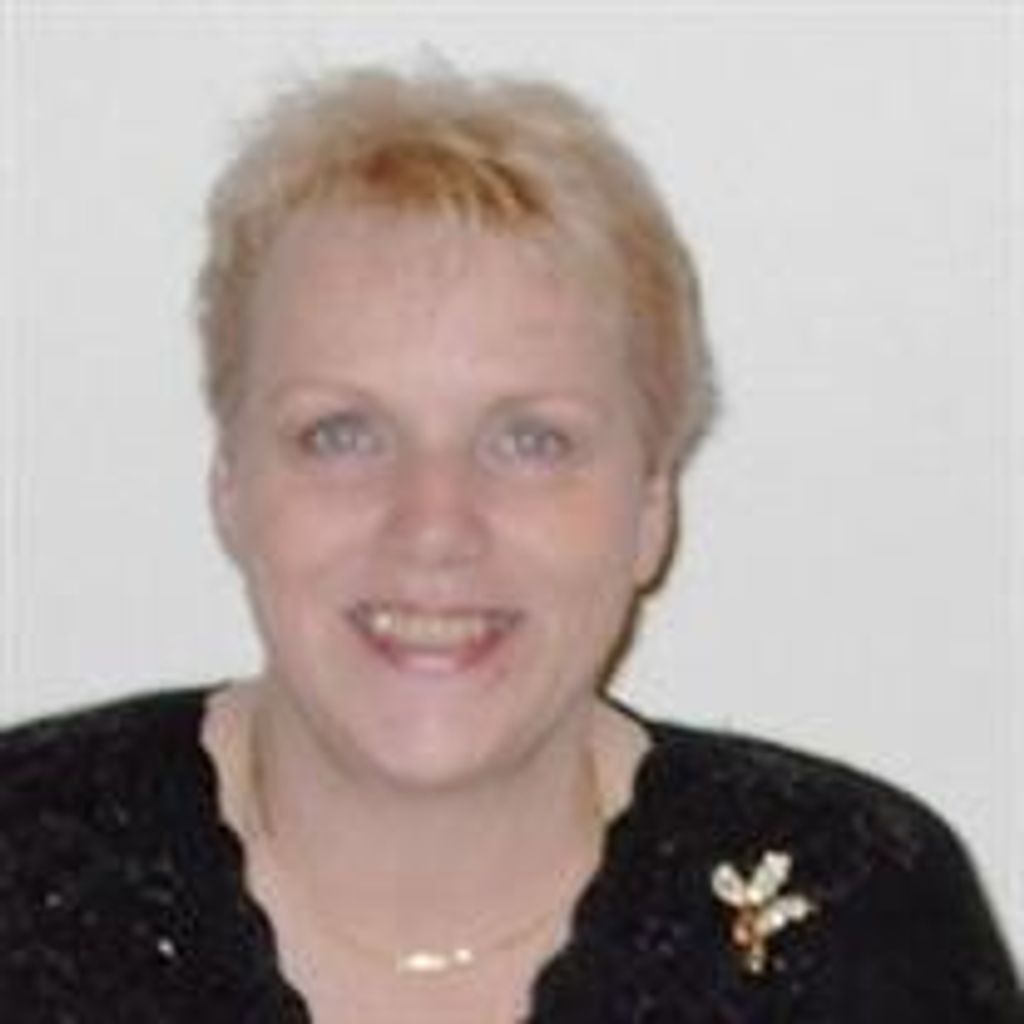 Jeanne M Sjogren