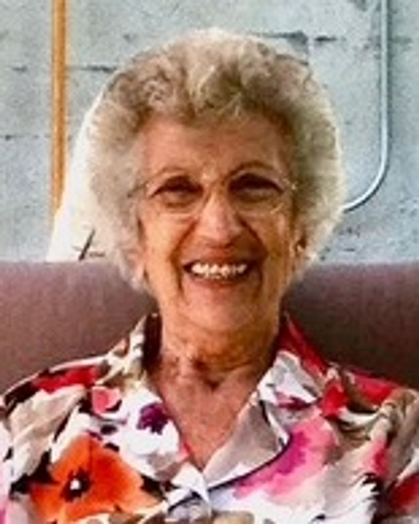 Sophie Calisch Profile Photo