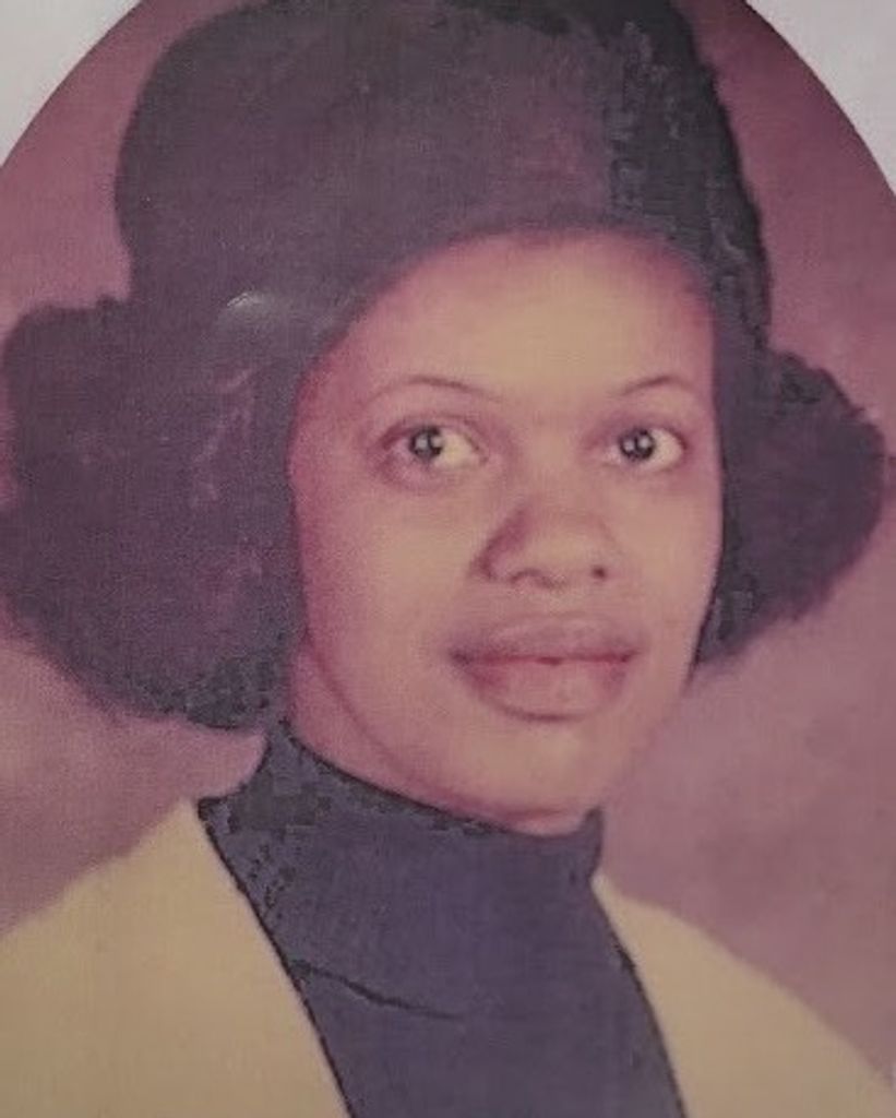 Catherine Lewis Scott Profile Photo