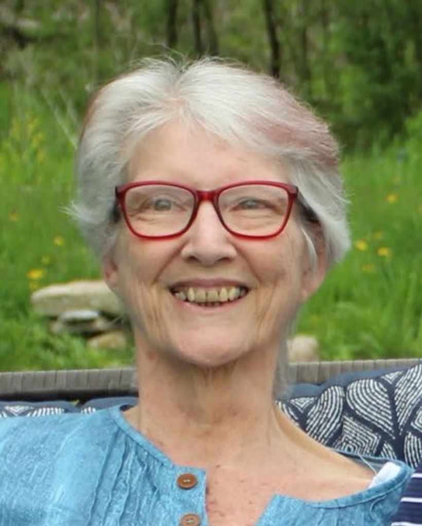 Elizabeth "Liz" L. Ochs Profile Photo