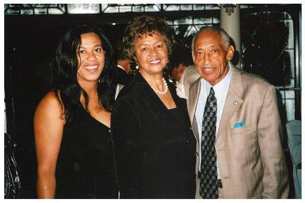 Katie Grays Dorsett Profile Photo