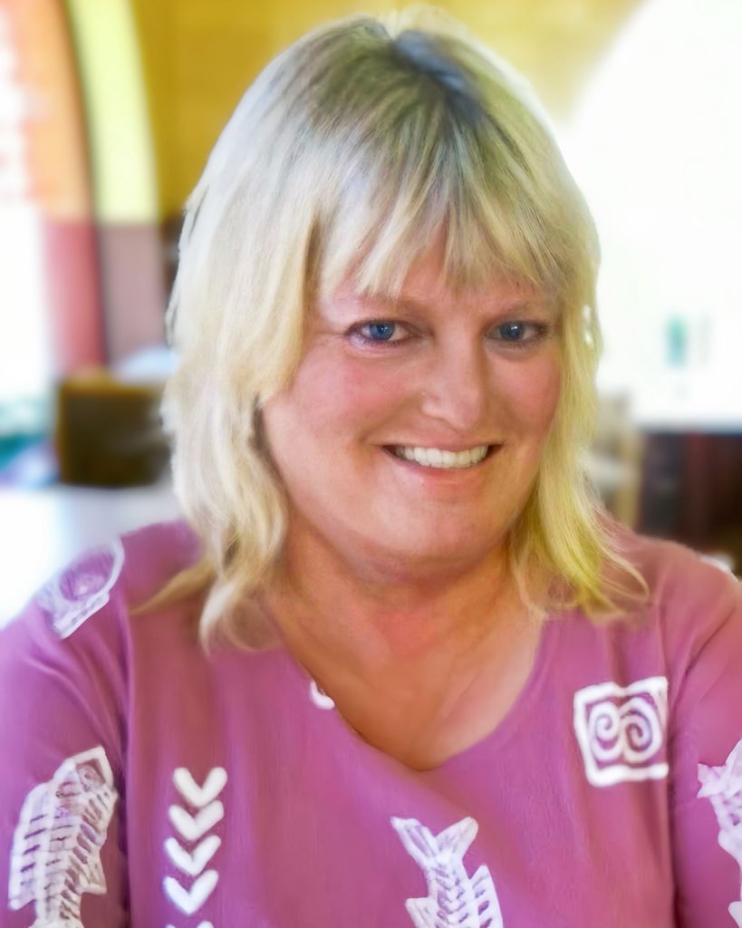 Michelle Hendry Chaplin Profile Photo
