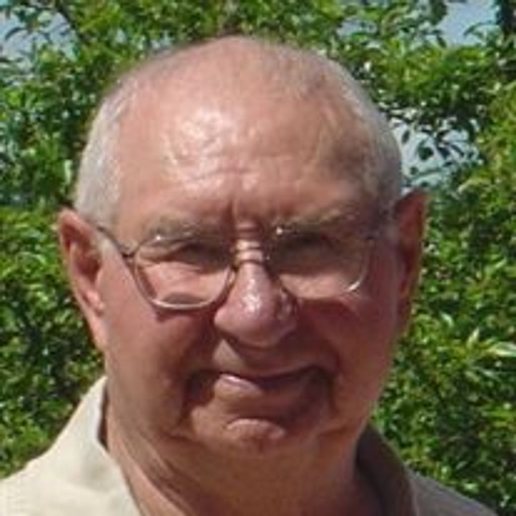 Kenneth Schroeder