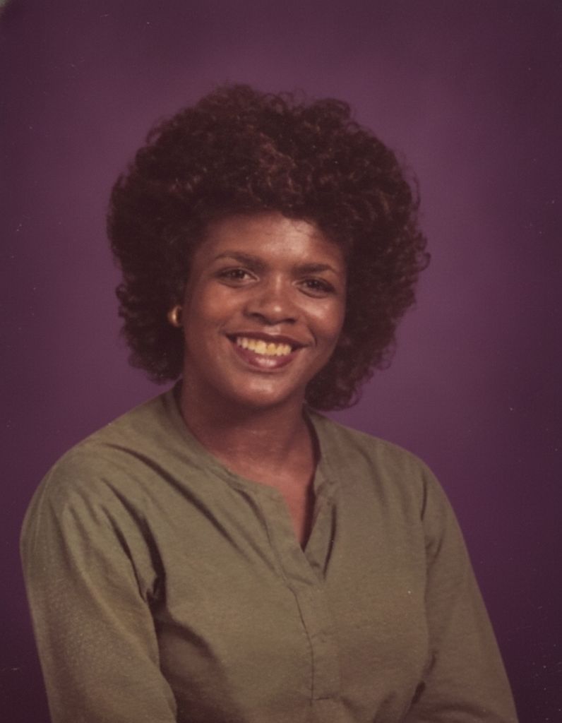 Gladys Barclay Profile Photo