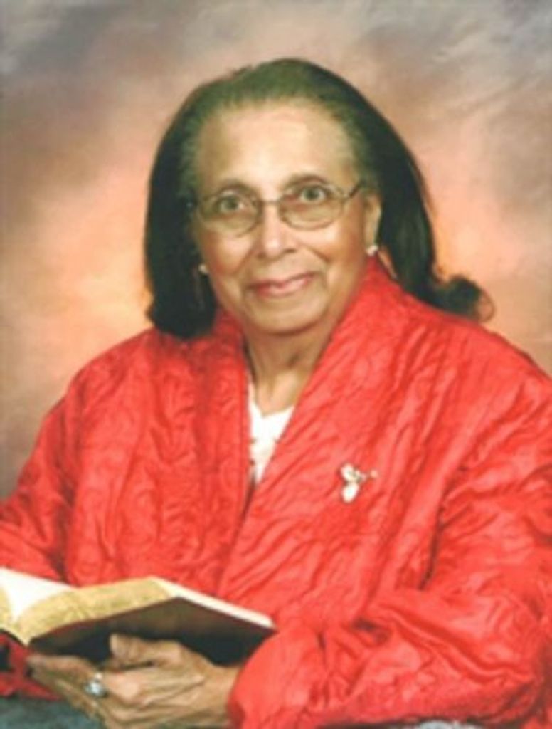 Velma R Wright