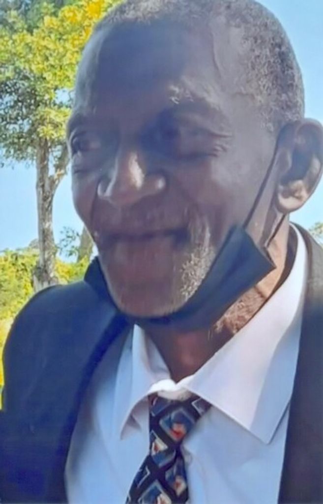 Lindberg James Arlington Rolle-Fernander