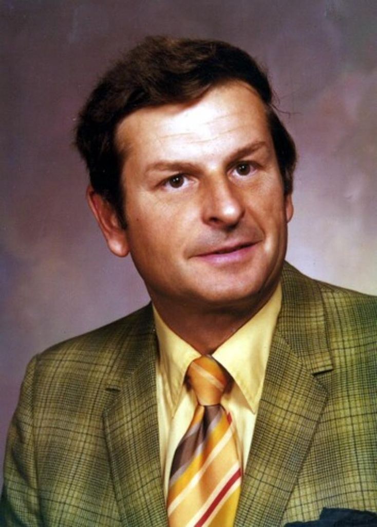 Gene Buzzard Profile Photo