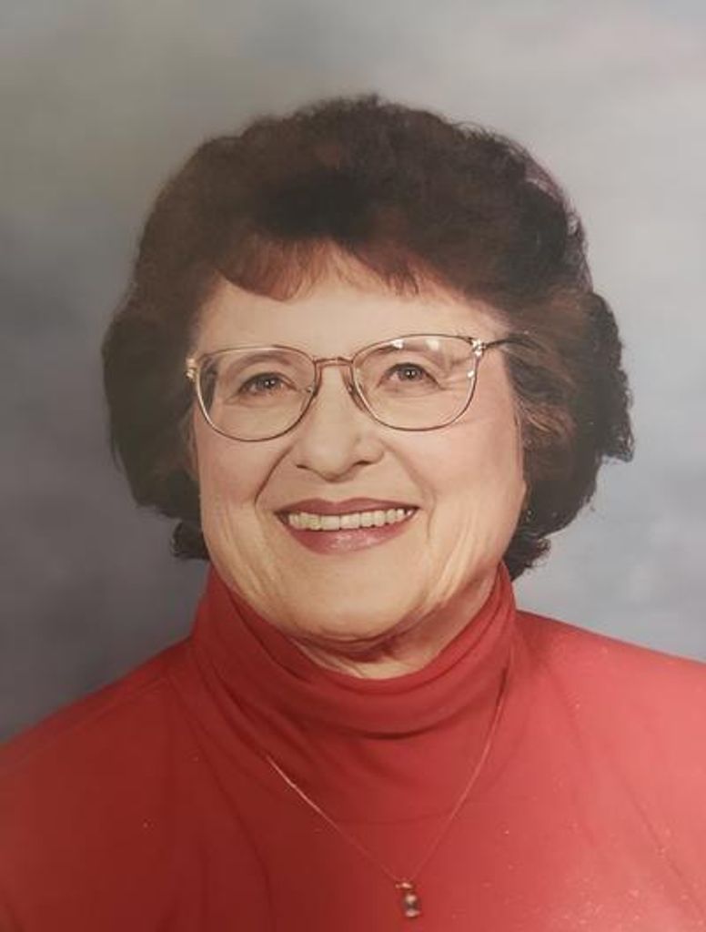 Elizabeth Louise "Betty" Knoepke Profile Photo