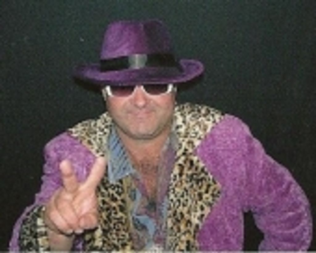 Dennis Olsen