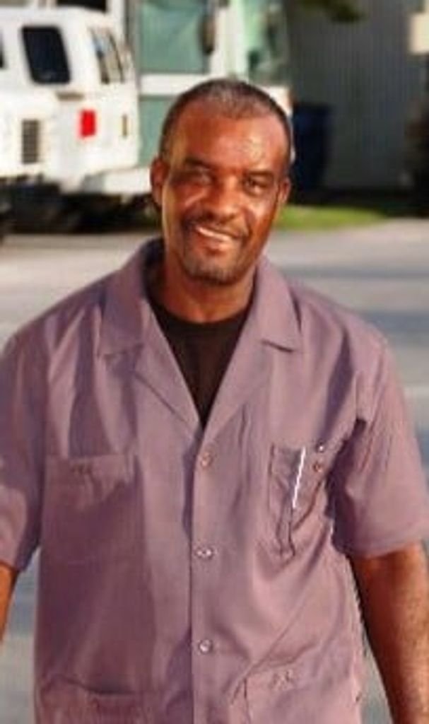 Ezell Tyson Jr Profile Photo