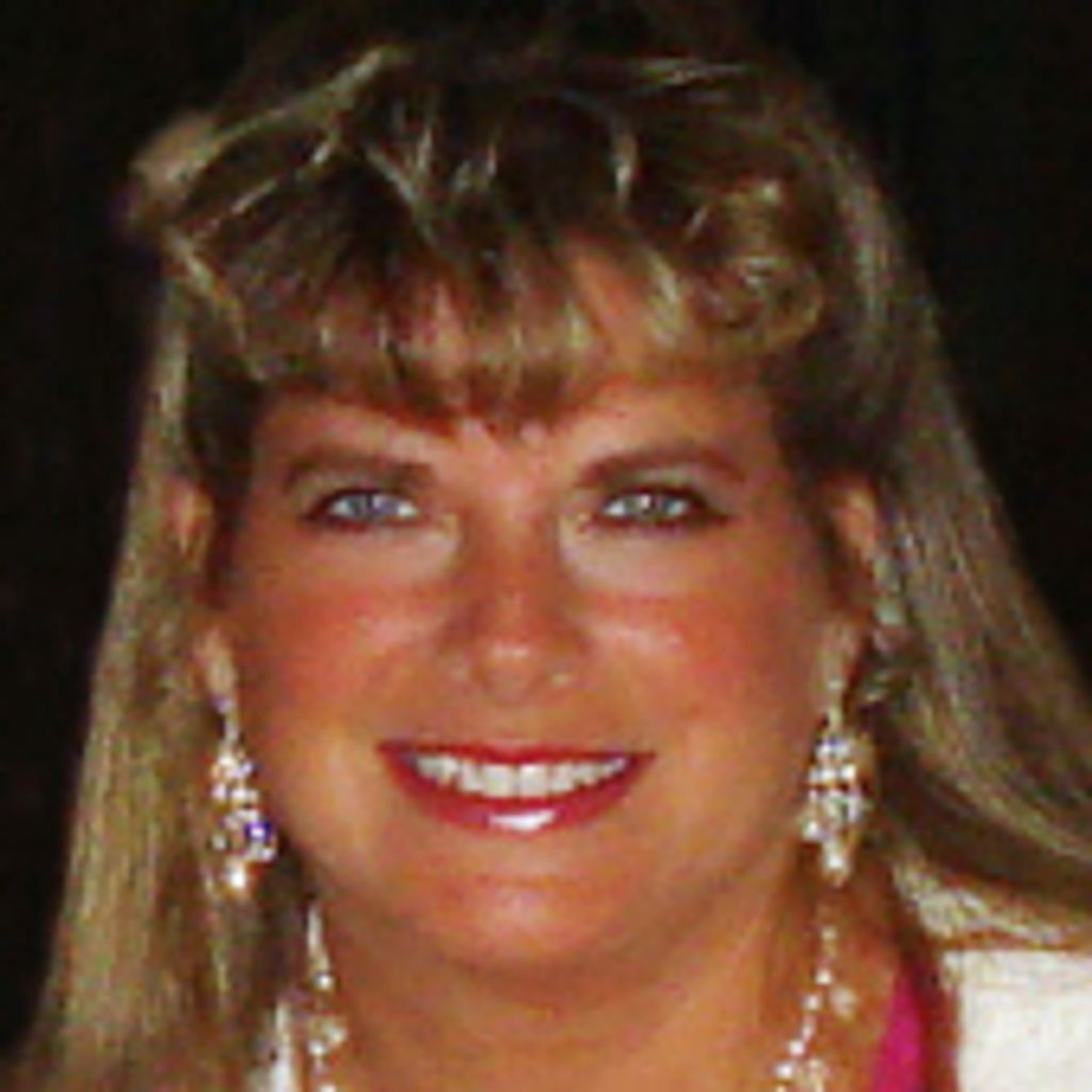 Dawn Marie Floramo