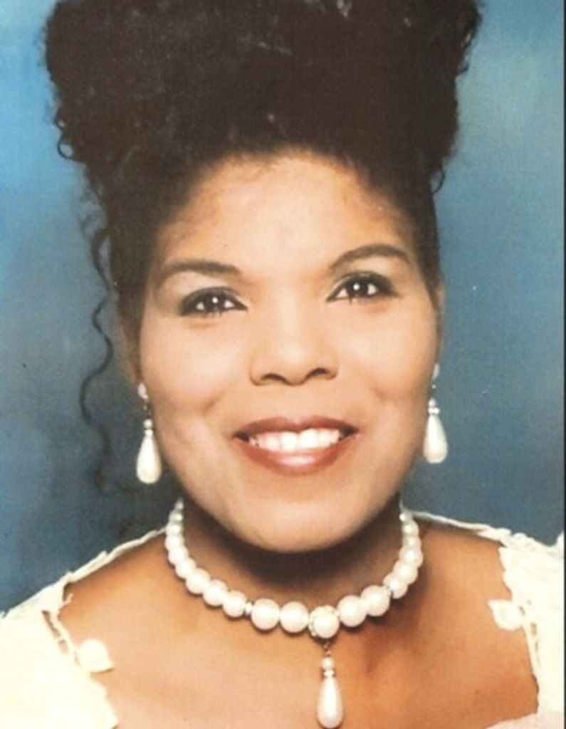 Evelyn Jones Profile Photo