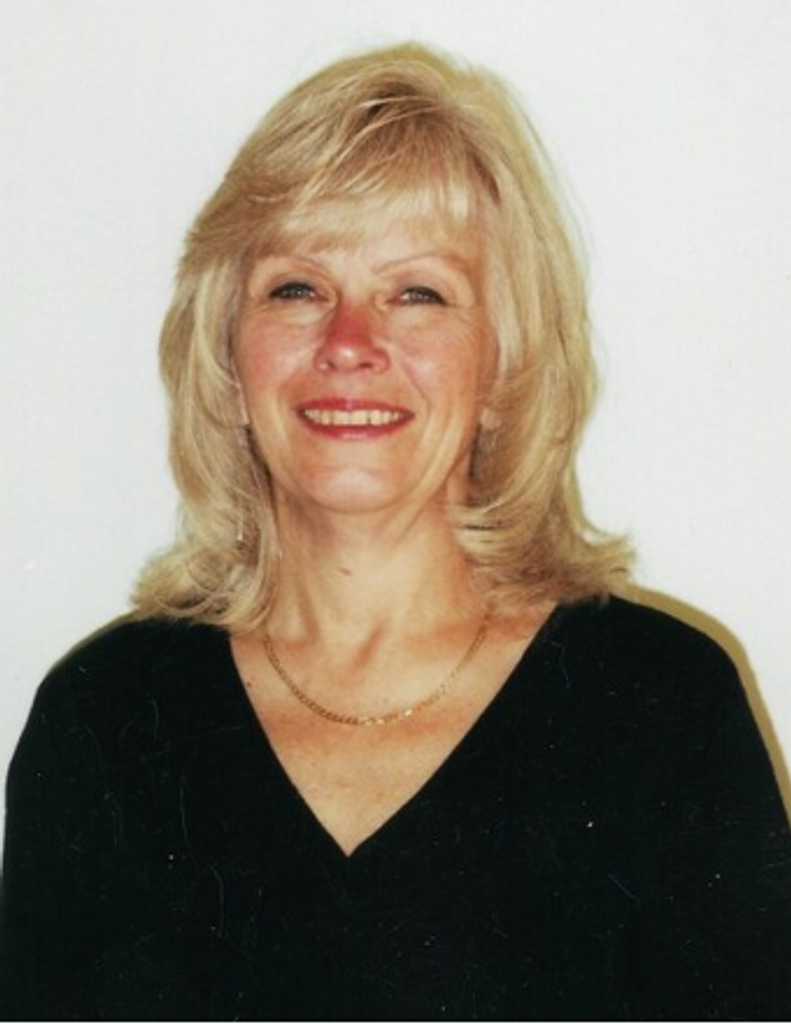 Natalie "Nikki" Mueller Profile Photo