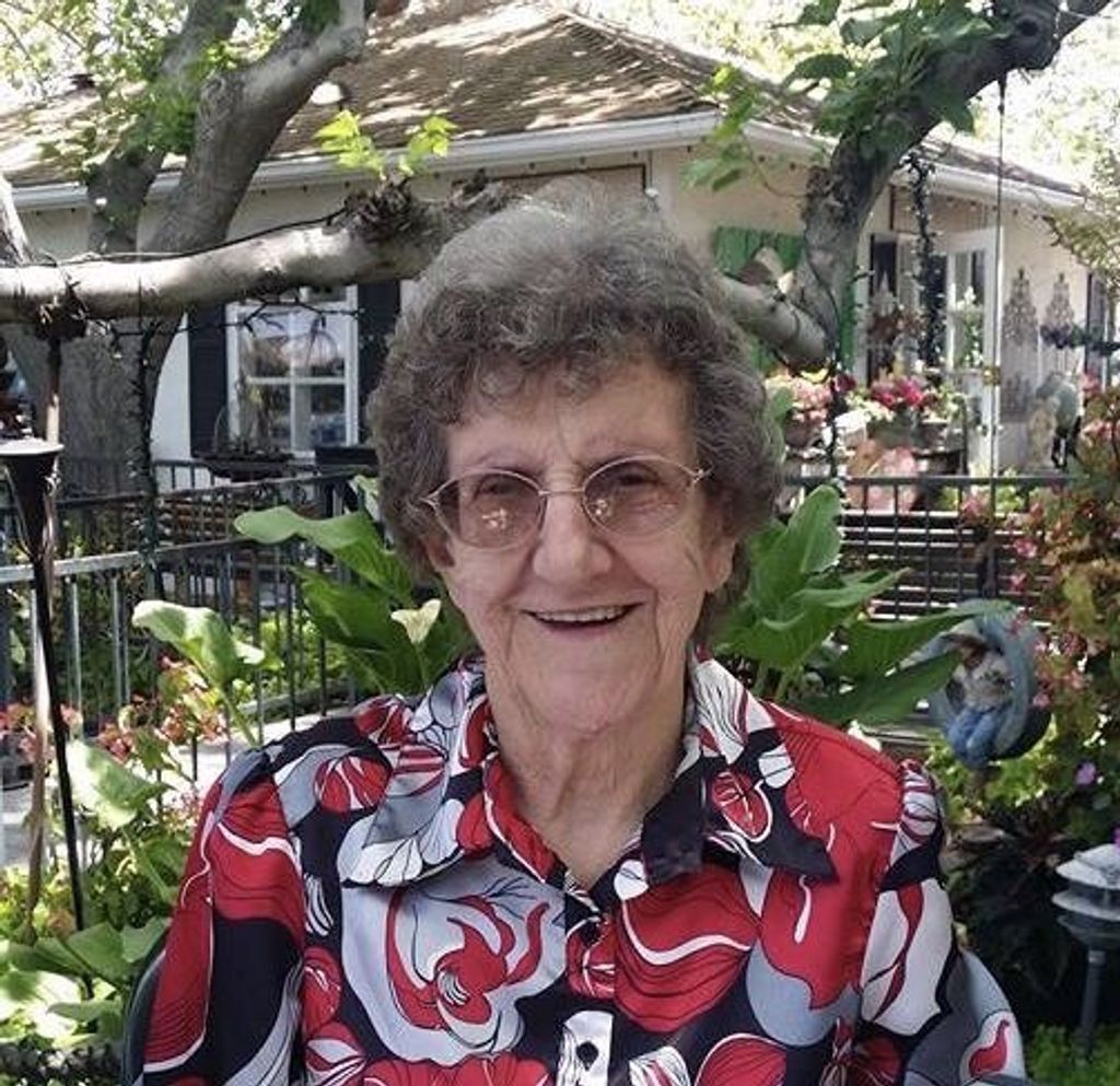 Thelma Irene Surinck