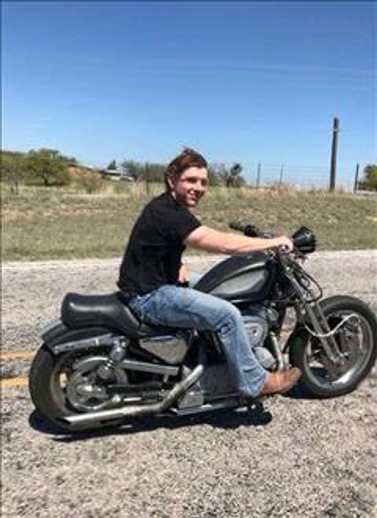 Taylor David Hart Profile Photo