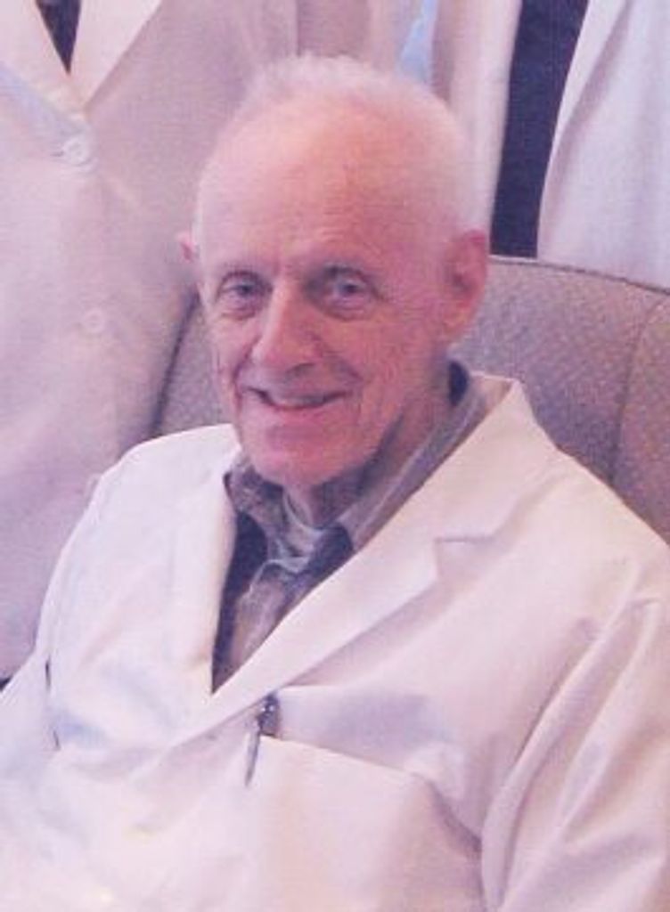 Dr. Lloyd Bailey