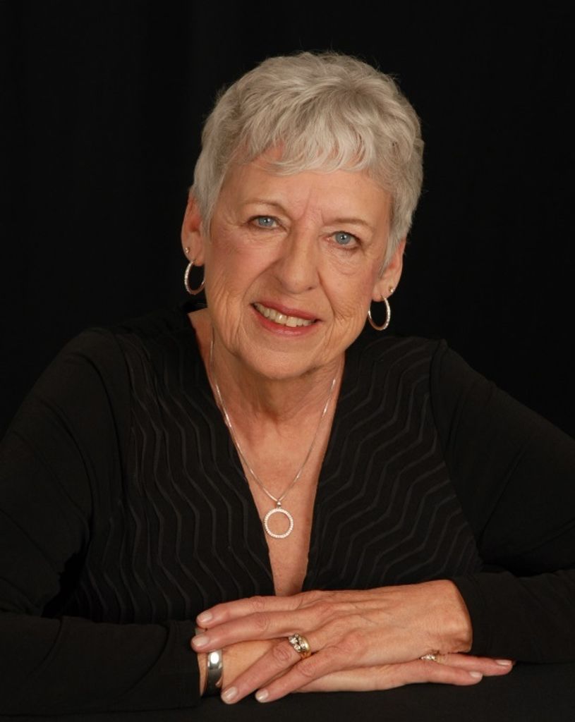 Deanna  ""Dee"" Neitzke
