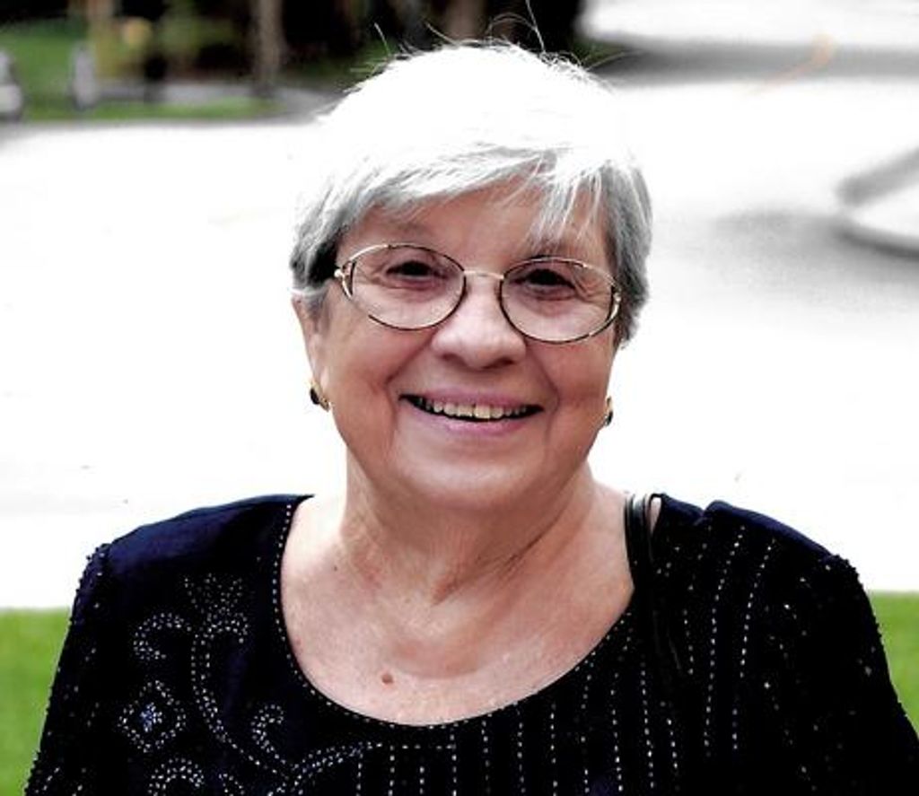 Therese Marie Gravlin