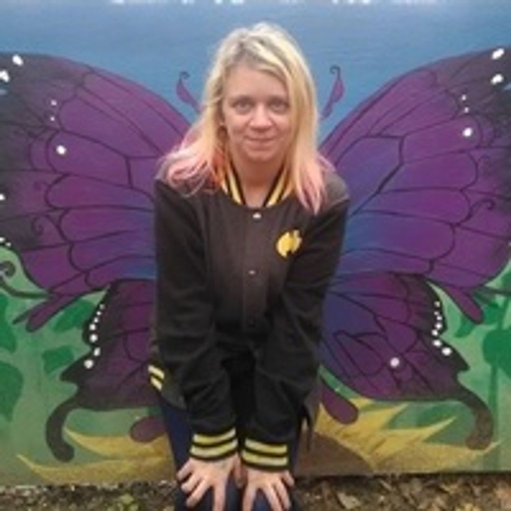 Tracy  J Pycior