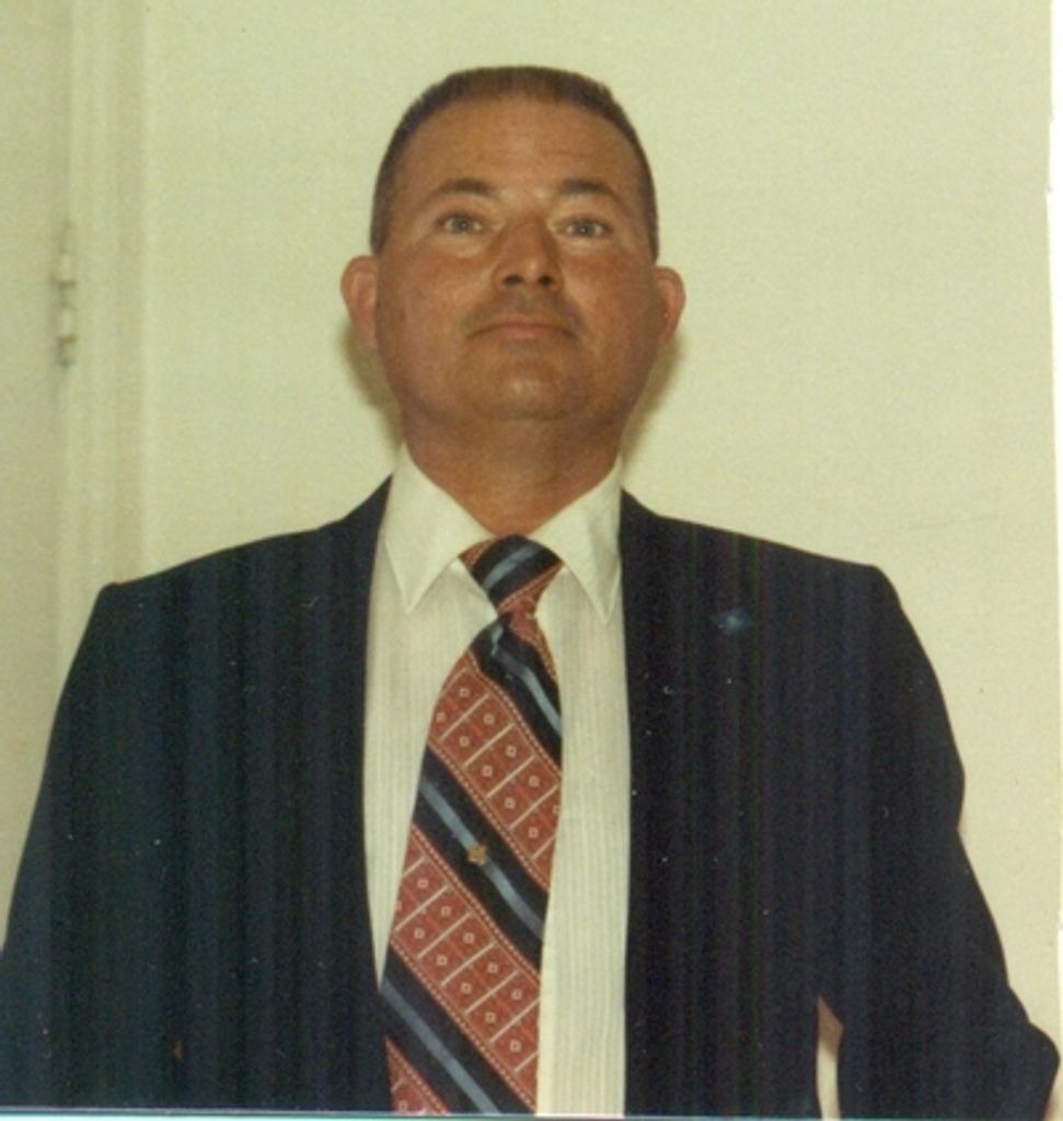 Edward Thomas Harris Profile Photo