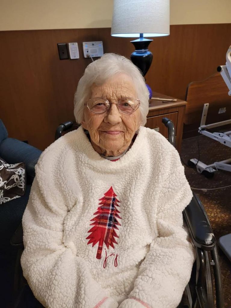 Clara Jean Bredeson Profile Photo