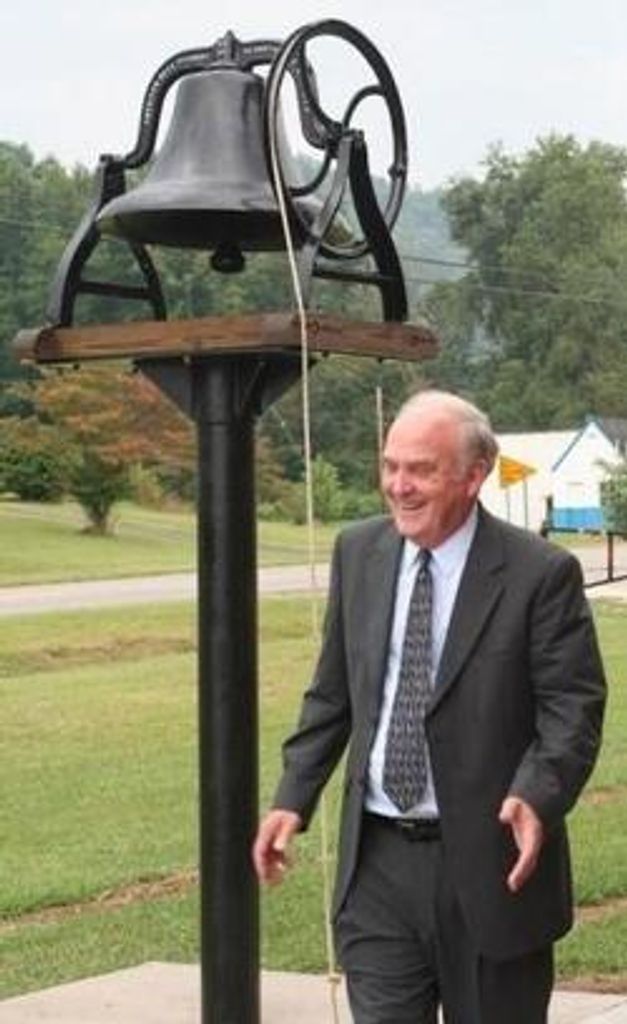 Rev. Denvil Taylor Jr. Profile Photo