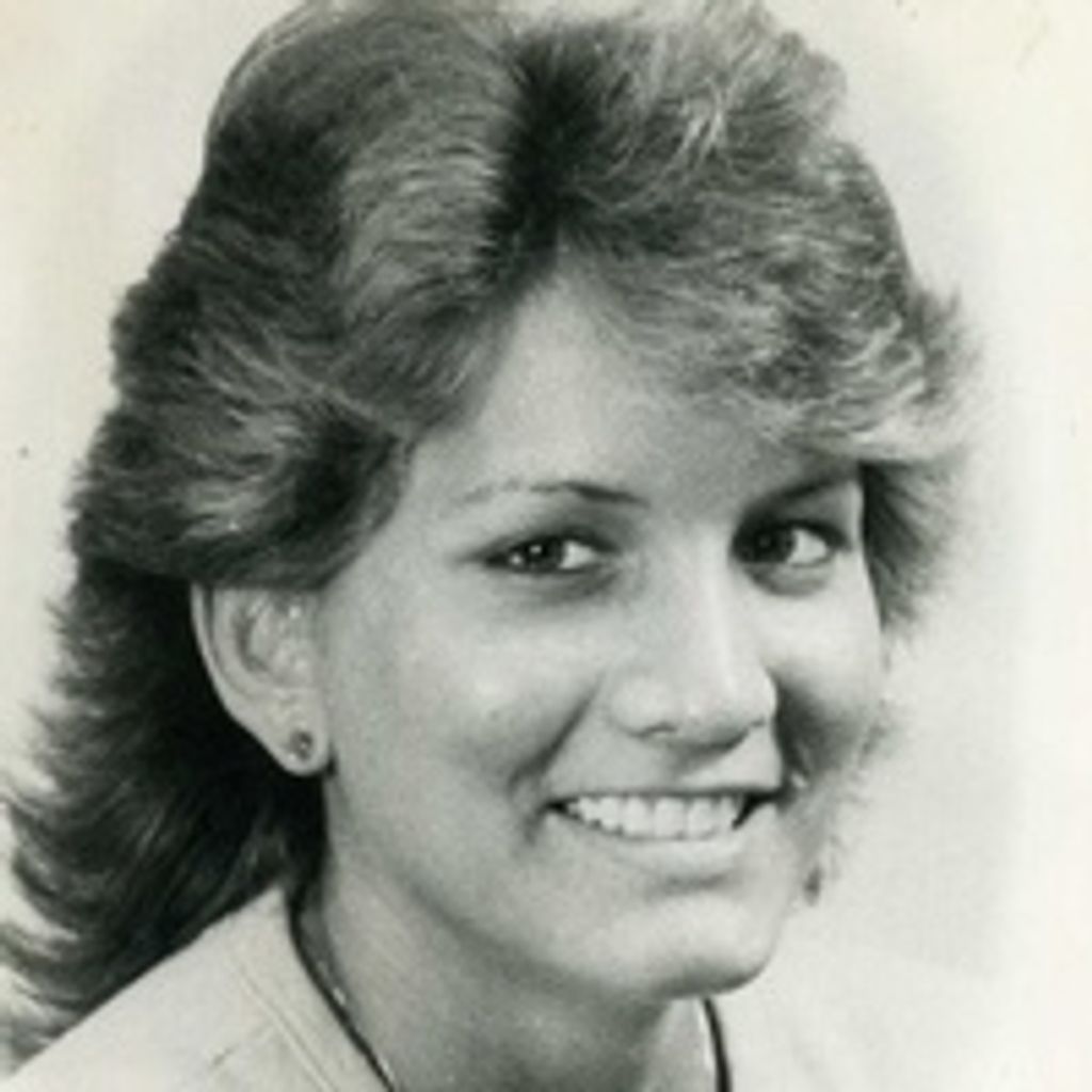 Tina L Skrezyna
