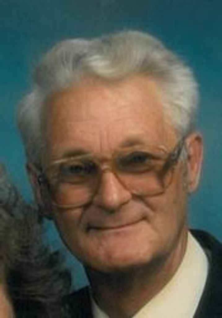 Clifton Earl "Buster" White Profile Photo