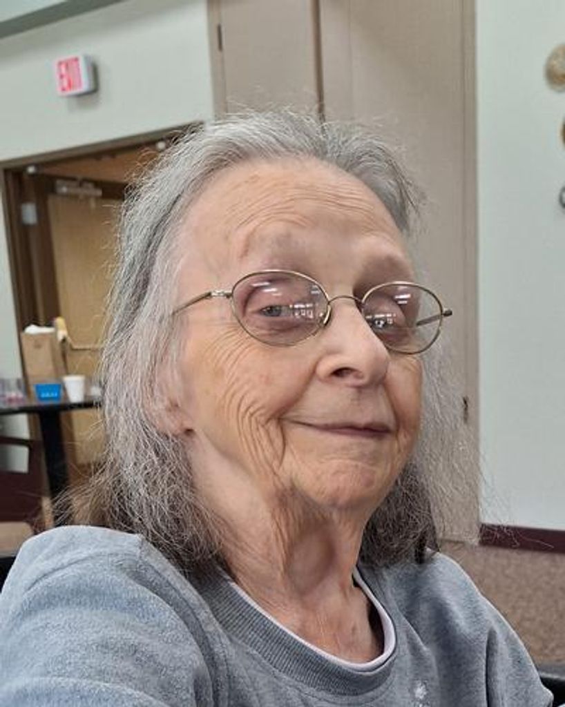 Clara Pander Warren Profile Photo