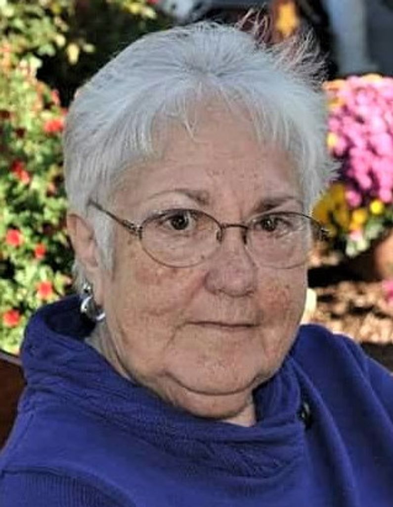 Lois Deaton Profile Photo