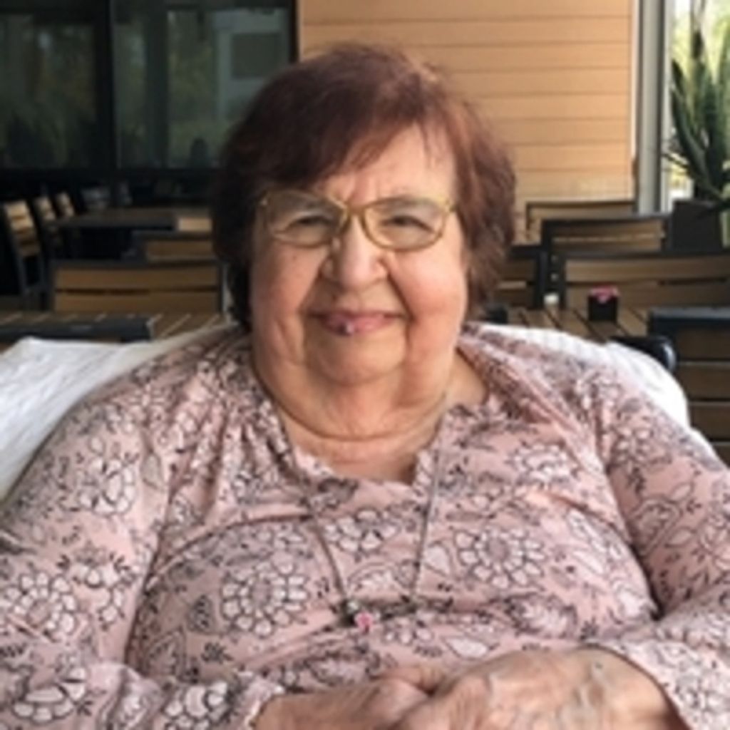 Consuelo Fernandez Profile Photo