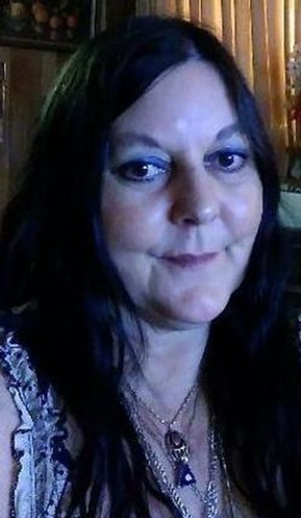 Amanda Juliet Peet Profile Photo