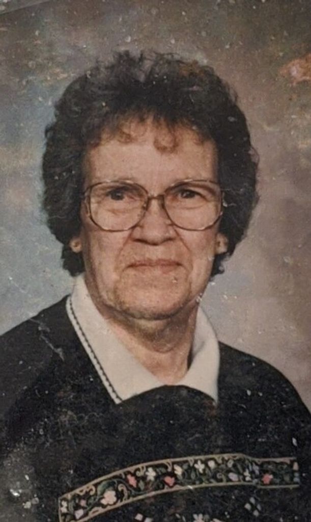 Helen Maxine Huberty Profile Photo