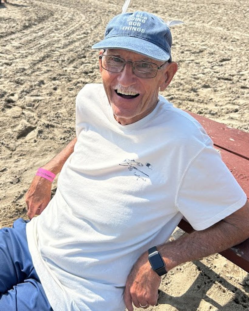 Robert "Bob" McCrae Wright