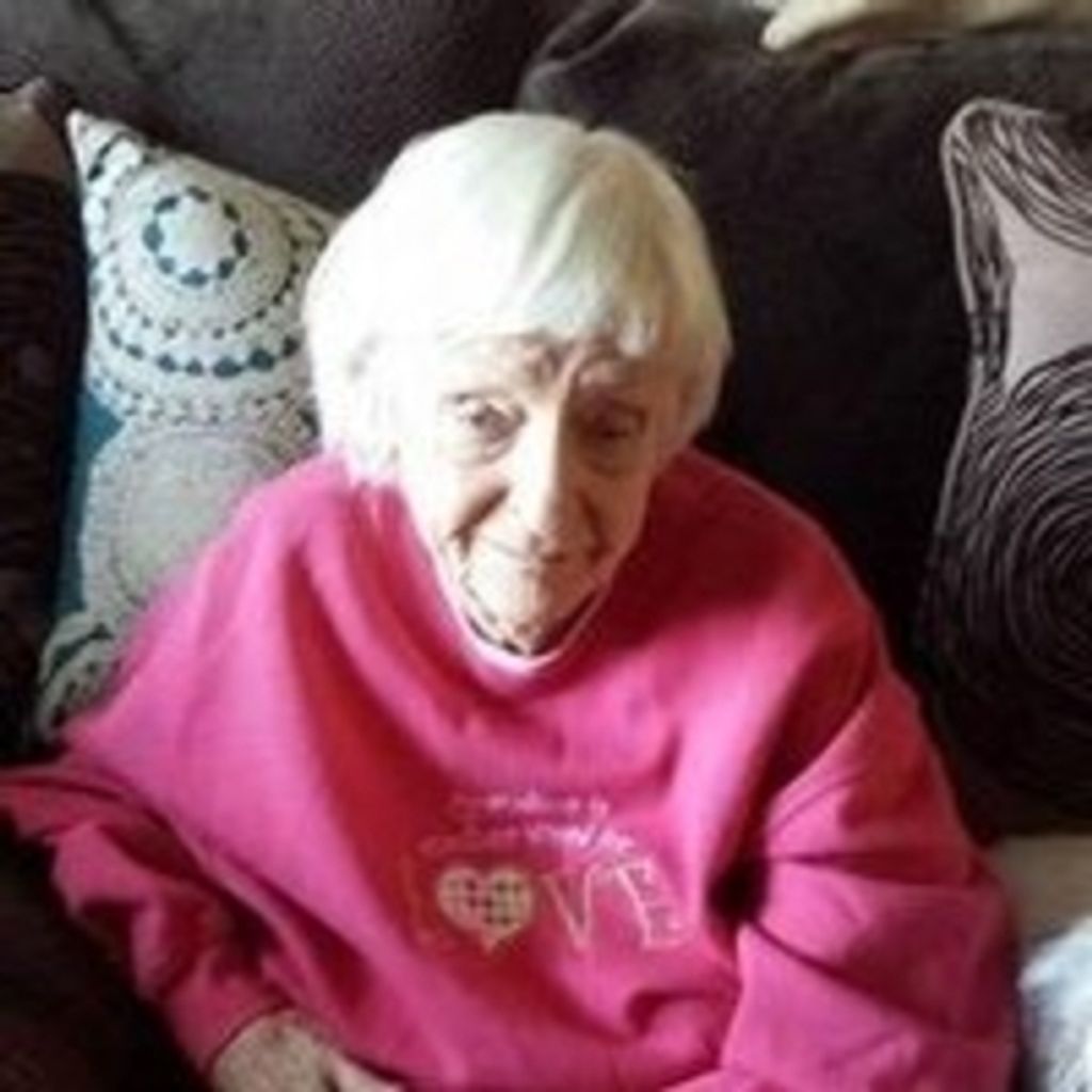 Leona Mccullagh Profile Photo