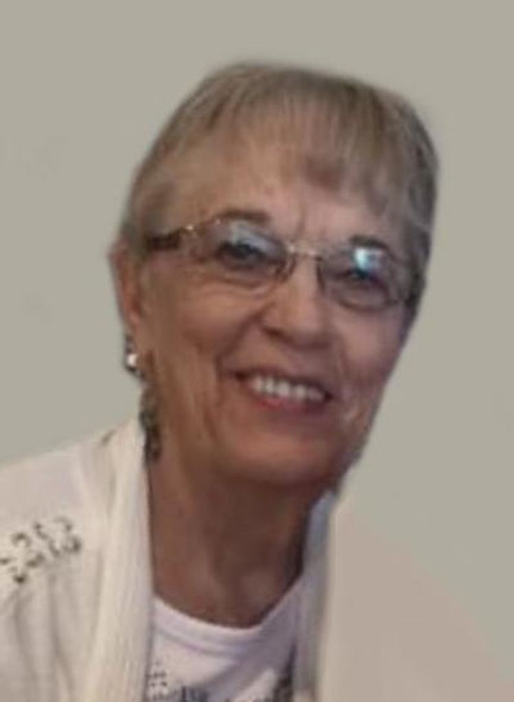 Carol Evelyn Perry Profile Photo