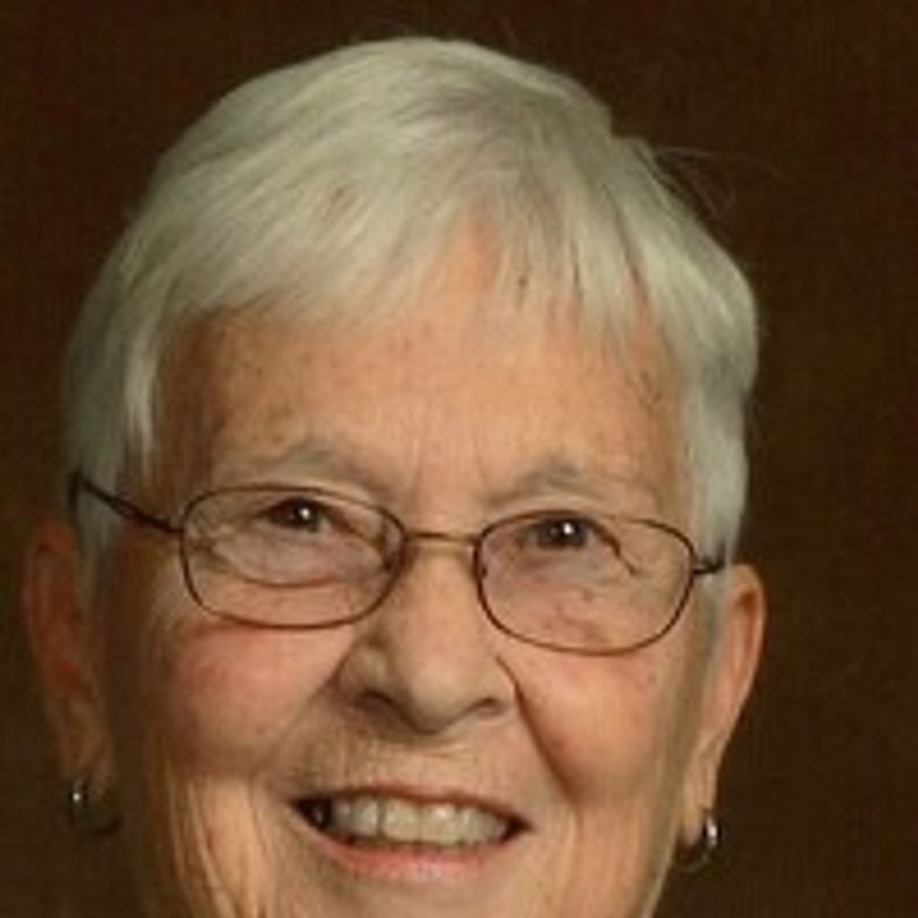 Evelyn Joyce White