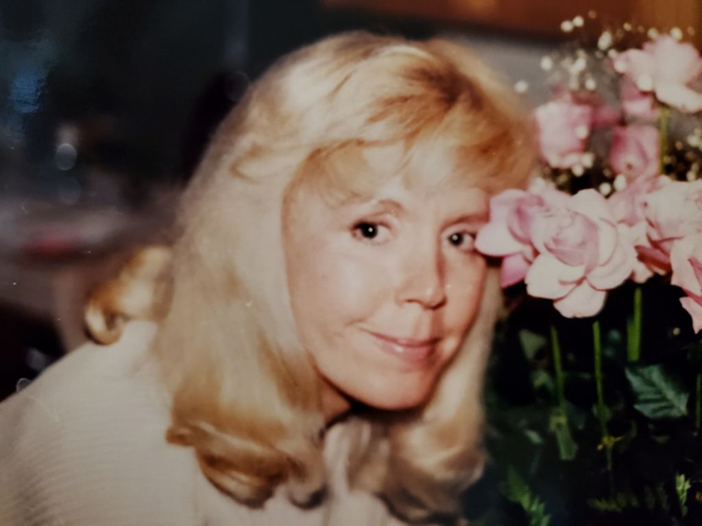 Patricia Louise Weiss