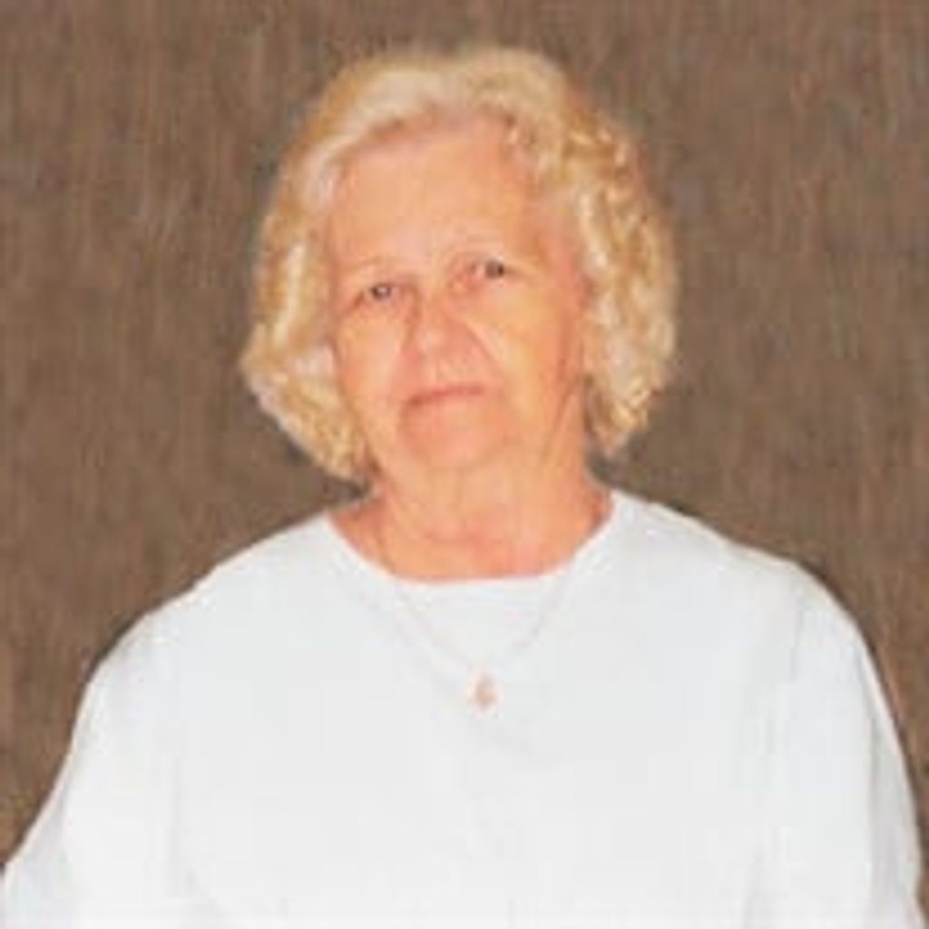 Estelle Holley Profile Photo