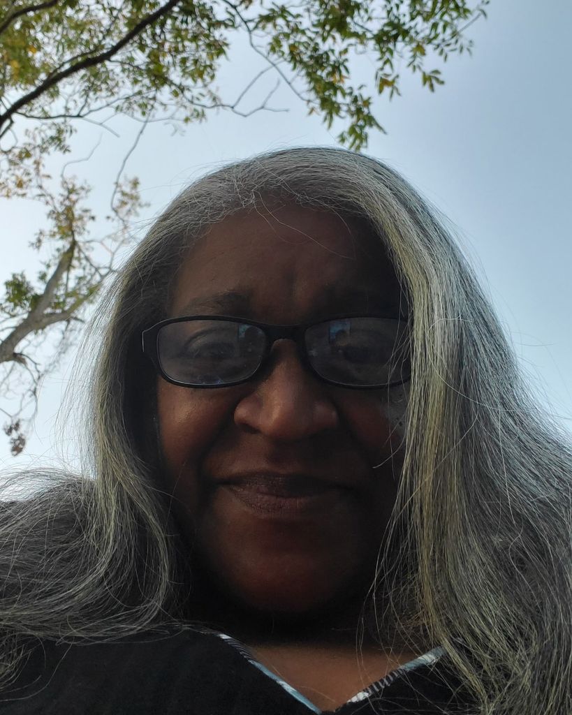 Gloria Jones Profile Photo