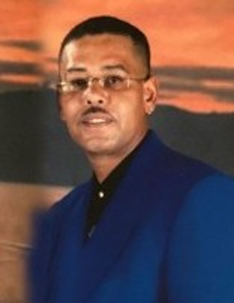 Scott T. Lopez Profile Photo