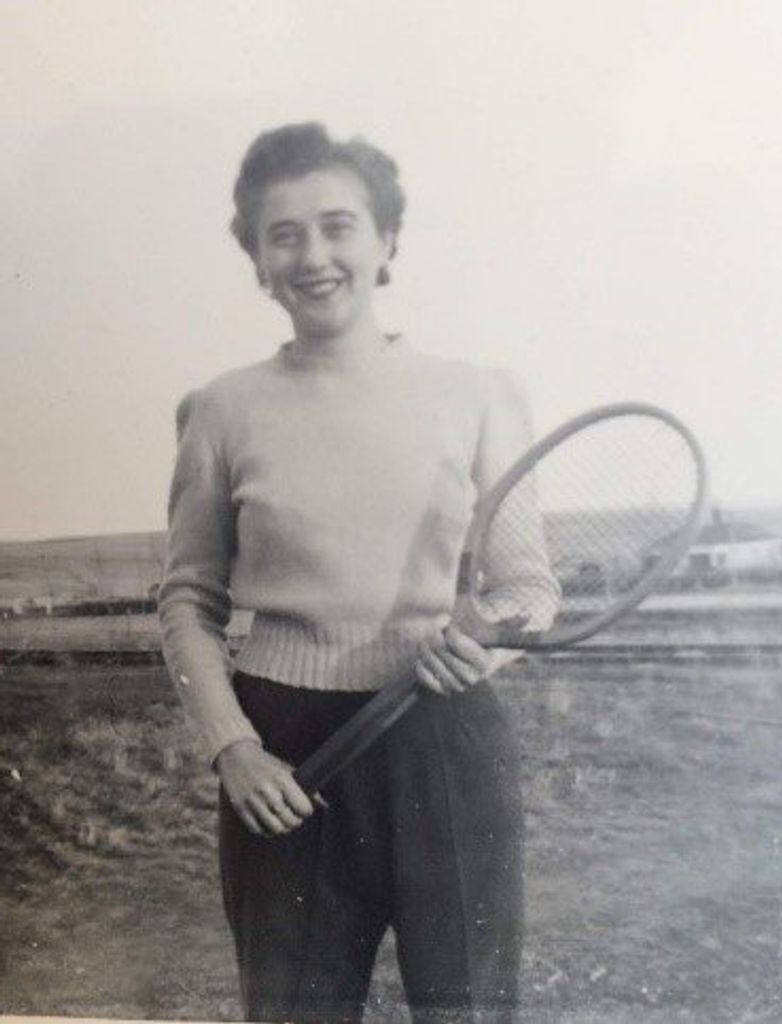 Eva Evelyn Gibbons Profile Photo
