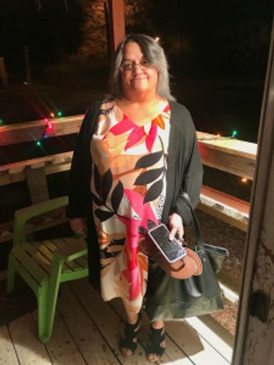 Nora Lisa Bolinger photo gallery thumbnail 14 of 56