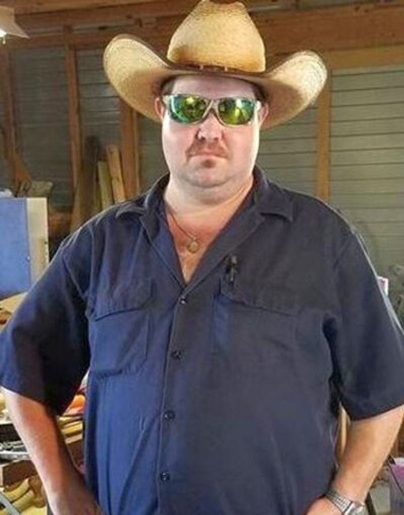 Travis Justin Bartek Profile Photo